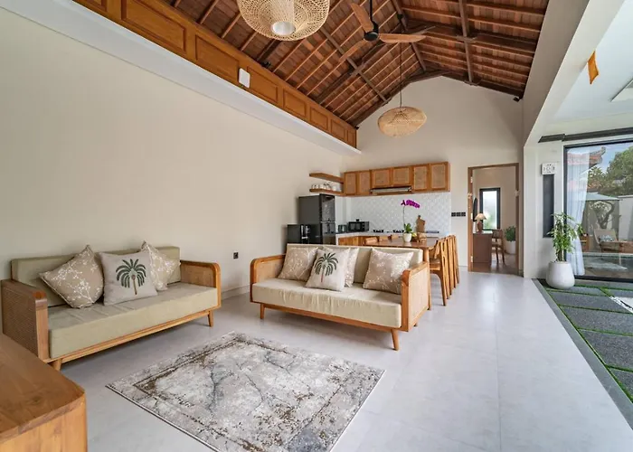 Hidden Oasis 2br & Private Pool Near 'green School' * ウブド