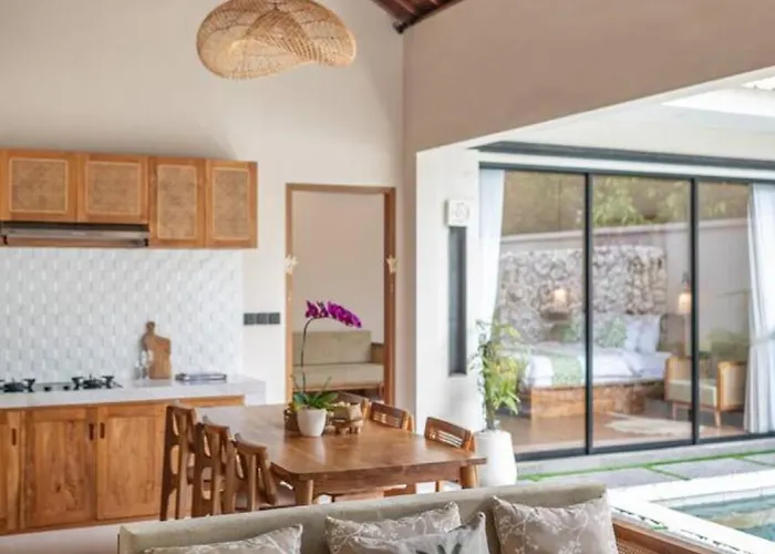 Hidden Oasis 2br & Private Pool Near 'green School' * ウブド