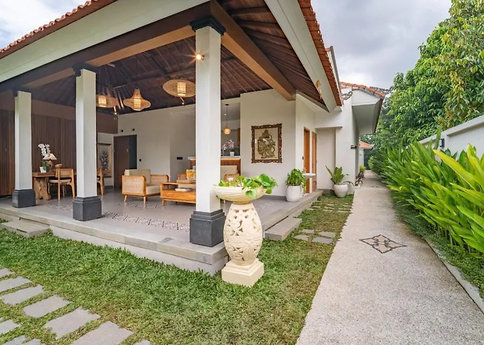 別荘 Hidden Oasis 2br & Private Pool Near 'green School' ウブド