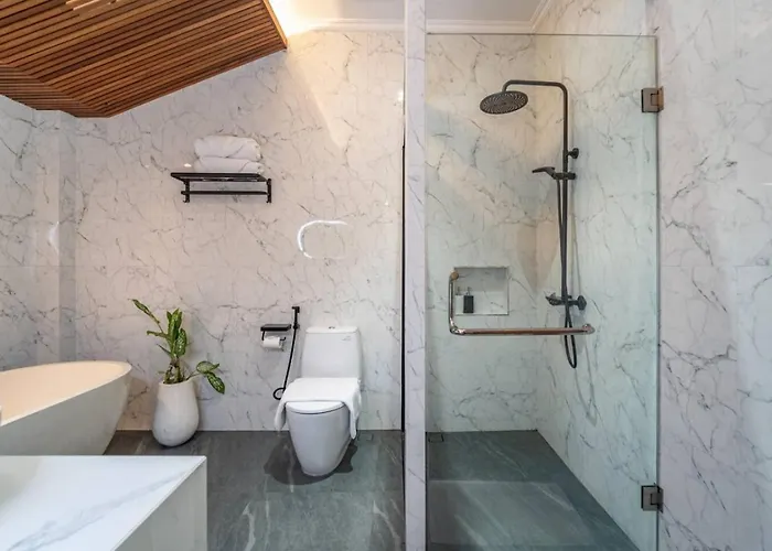 Hidden Oasis 2br & Private Pool Near 'green School' 別荘 ウブド