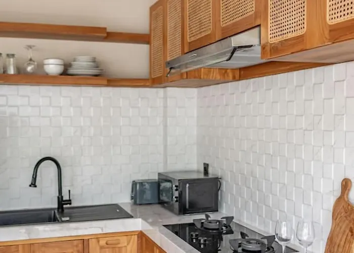 別荘 Hidden Oasis 2br & Private Pool Near 'green School' ウブド